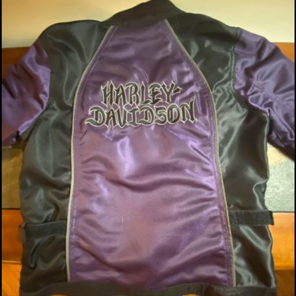 Women’s Harley Davidson motorcycle jacket